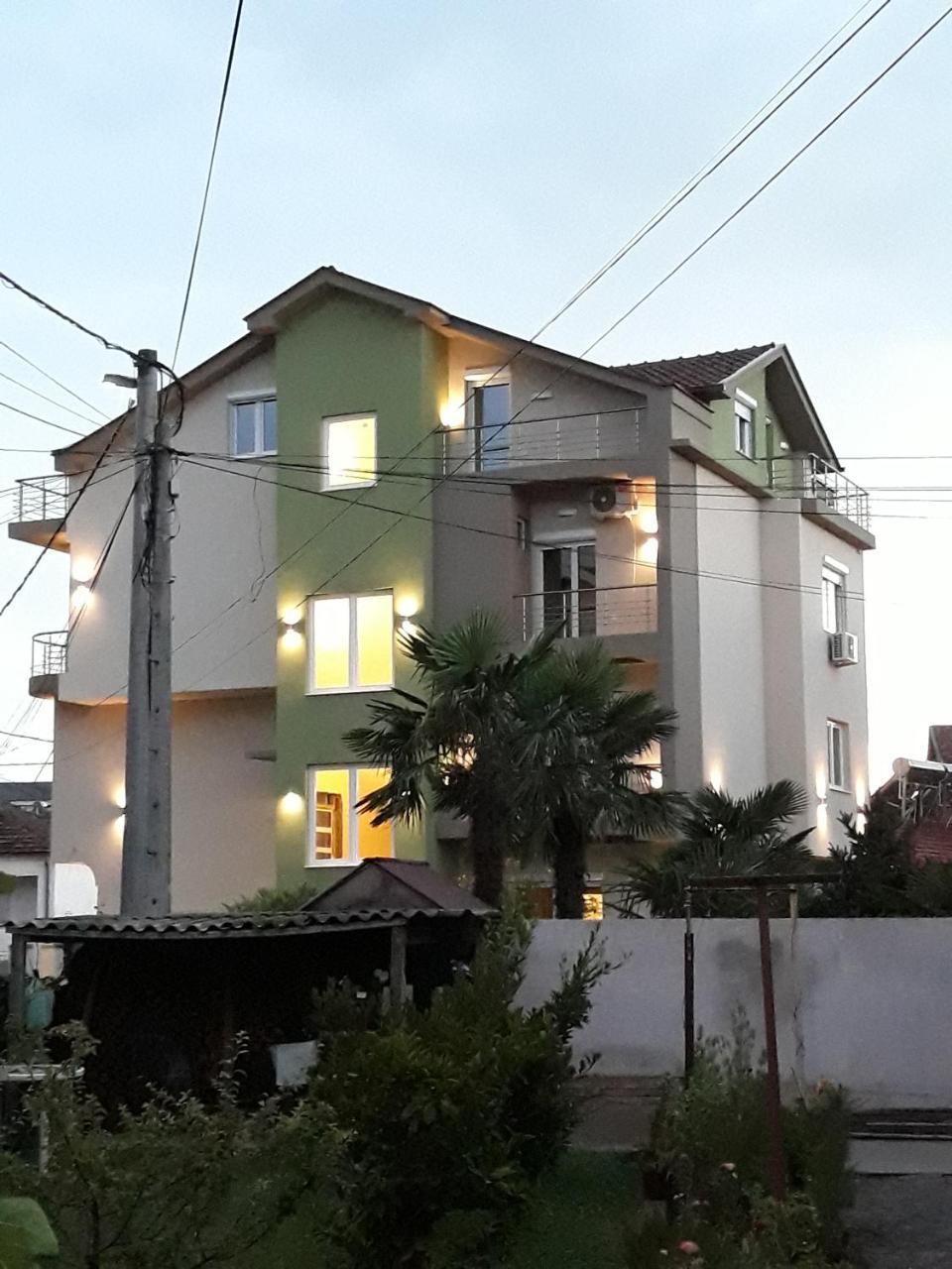 Vila & Apartments Matea Gevgelija Exteriér fotografie